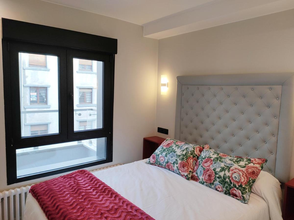 דירות Oviedo Centro Santa Clara Piso De Lujo מראה חיצוני תמונה